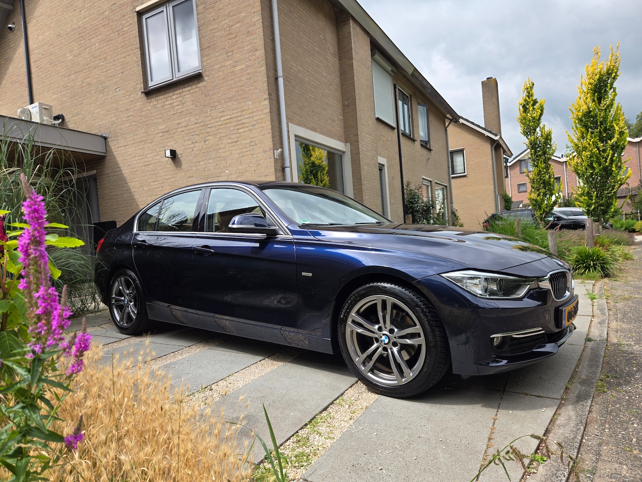 BMW 3-serie - 320i EDE High Executive Luxury line - AutoWereld.nl