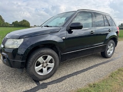 Suzuki Grand Vitara - 2.0-16V Shogun