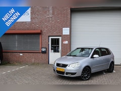 Volkswagen Polo - 1.2-12V Optive NAP Airco 07-27 APK