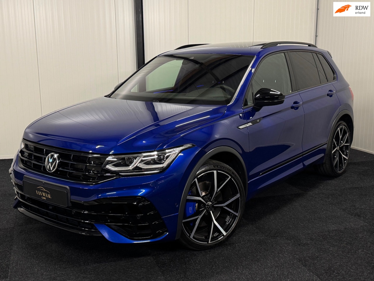 Volkswagen Tiguan - 2.0 TSI R 4Motion 320PK 2022 FULLOPTION - AutoWereld.nl