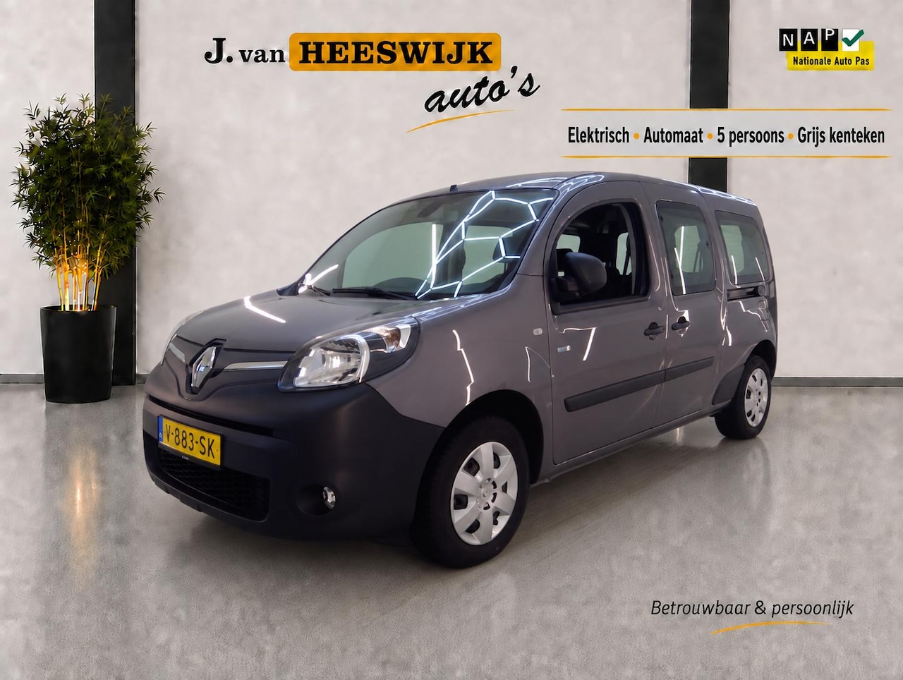 Renault Kangoo - Z.E. Maxi Airco | Parkeer sensoren + camera | Navigatie | Batterij koop !!! - AutoWereld.nl