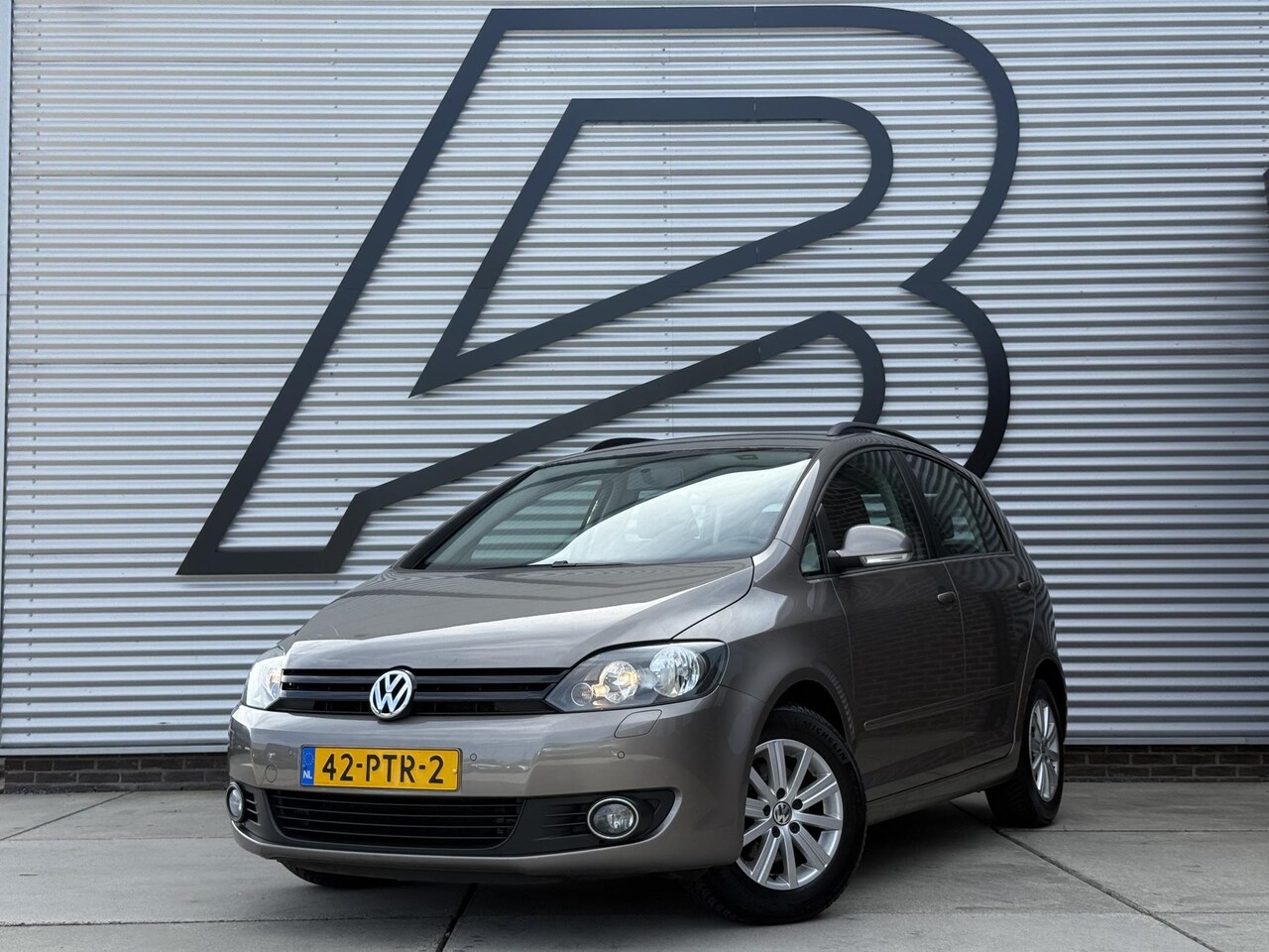 Volkswagen Golf Plus - 1.2 TSI Trendline 1e Eigenaar|Navi|Cruise|PDC V+A|Clima|Dealer onderhouden|Elek ramen|N.A. - AutoWereld.nl