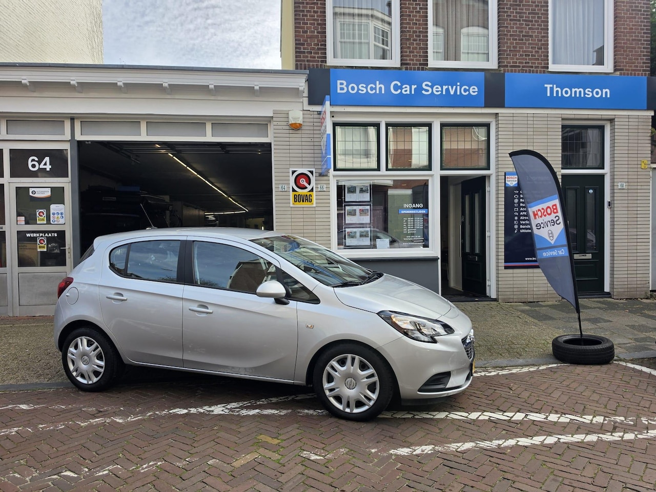 Opel Corsa - 1.4 Favourite 1.4 Favourite - AutoWereld.nl