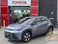 Toyota Aygo X - Hybrid 115 Play GO PACK LICHTMETAAL APPLE & ANDROID CRUISE CONTROL METALLIC LAK