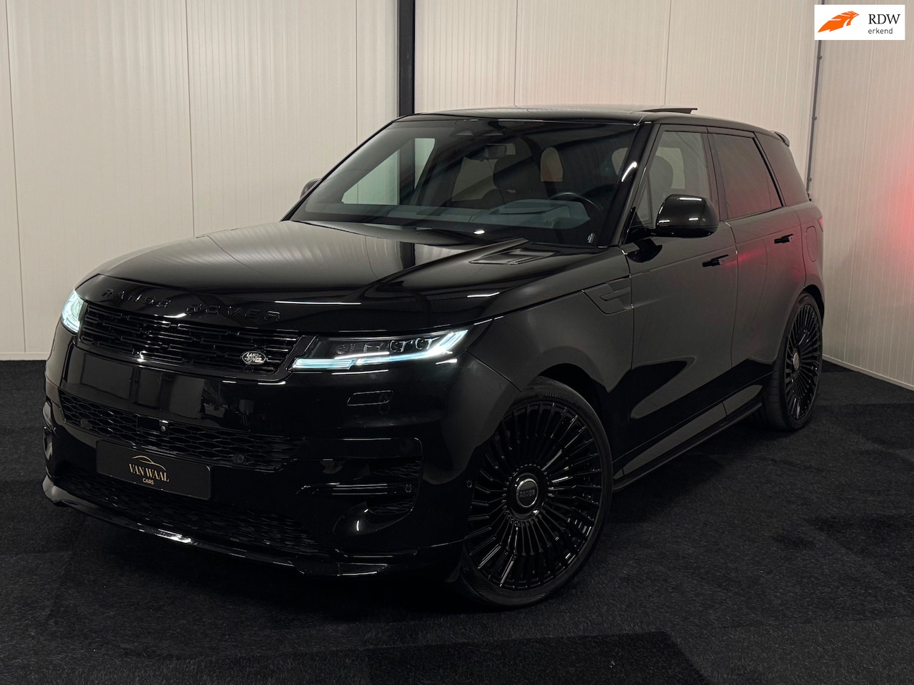 Land Rover Range Rover Sport - 3.0 P440e Autobiography Dynamic HSE 2023 VOSSEN/24"/CARBON/FULLOPTION/NIEUWSTAAT - AutoWereld.nl