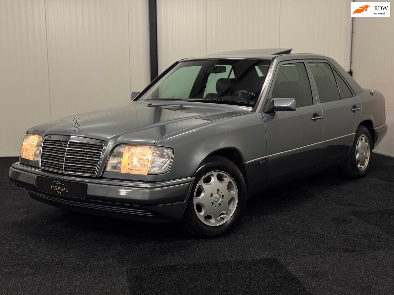 Mercedes-Benz 280 - E W124 197PK Sportline AUTOMAAT/AIRCO/DAK/CRUISE/CV/STOELVERW/LEDER/TOPSTAAT - AutoWereld.nl