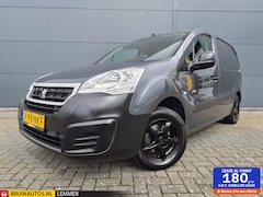Peugeot Partner - 1.6VTi Airco Carplay Benzine Marge trehaak