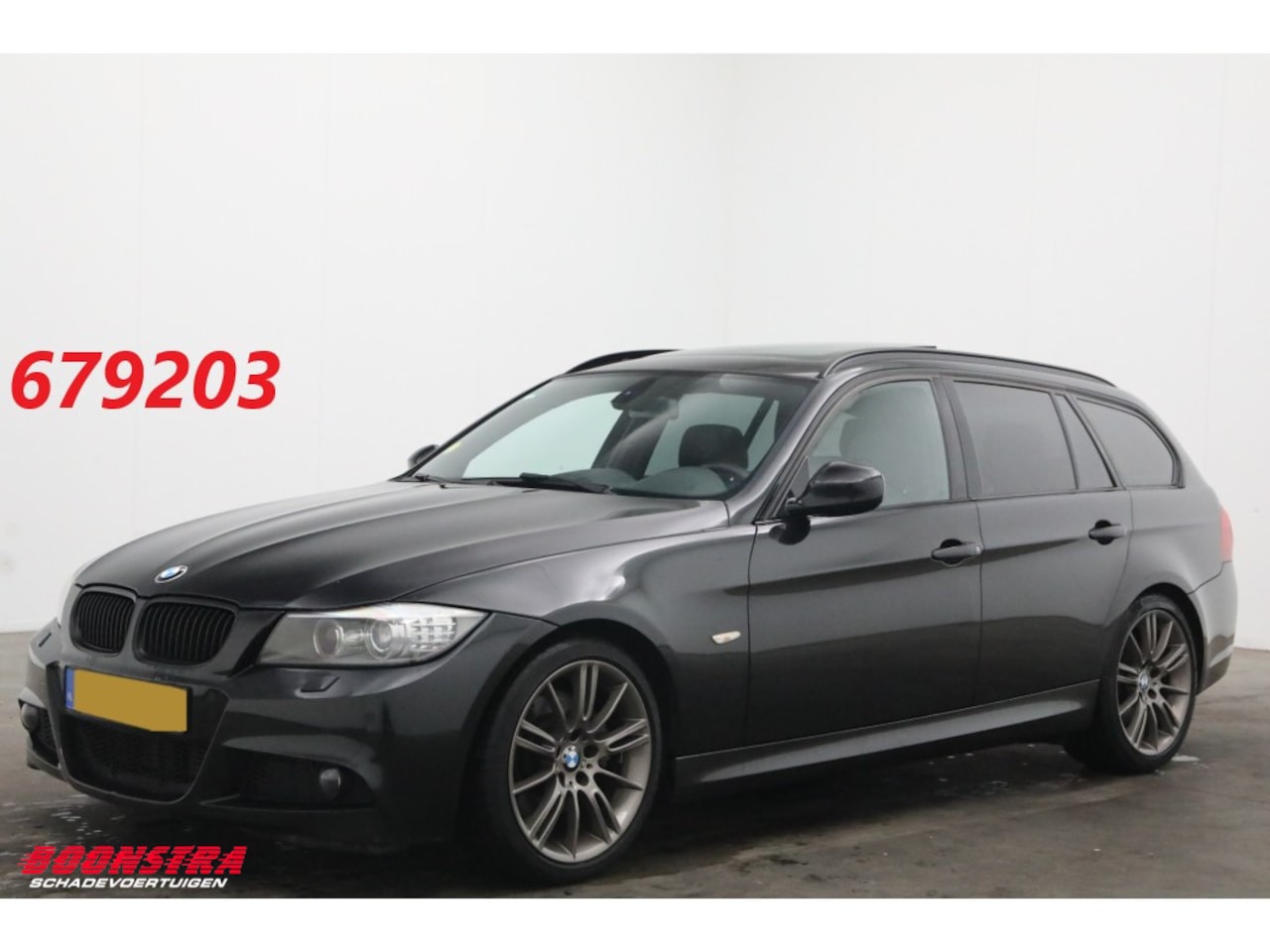 BMW 3-serie Touring - Touring 330d Aut. Business Line M Sport Cruise Navi Clima Bluetooth PDC AHK - AutoWereld.nl