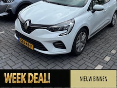 Renault Clio - 1.6 E-Tech Hybrid 140 Intens|LED|AUT|NAVI|GOED ONDERHOUDEN