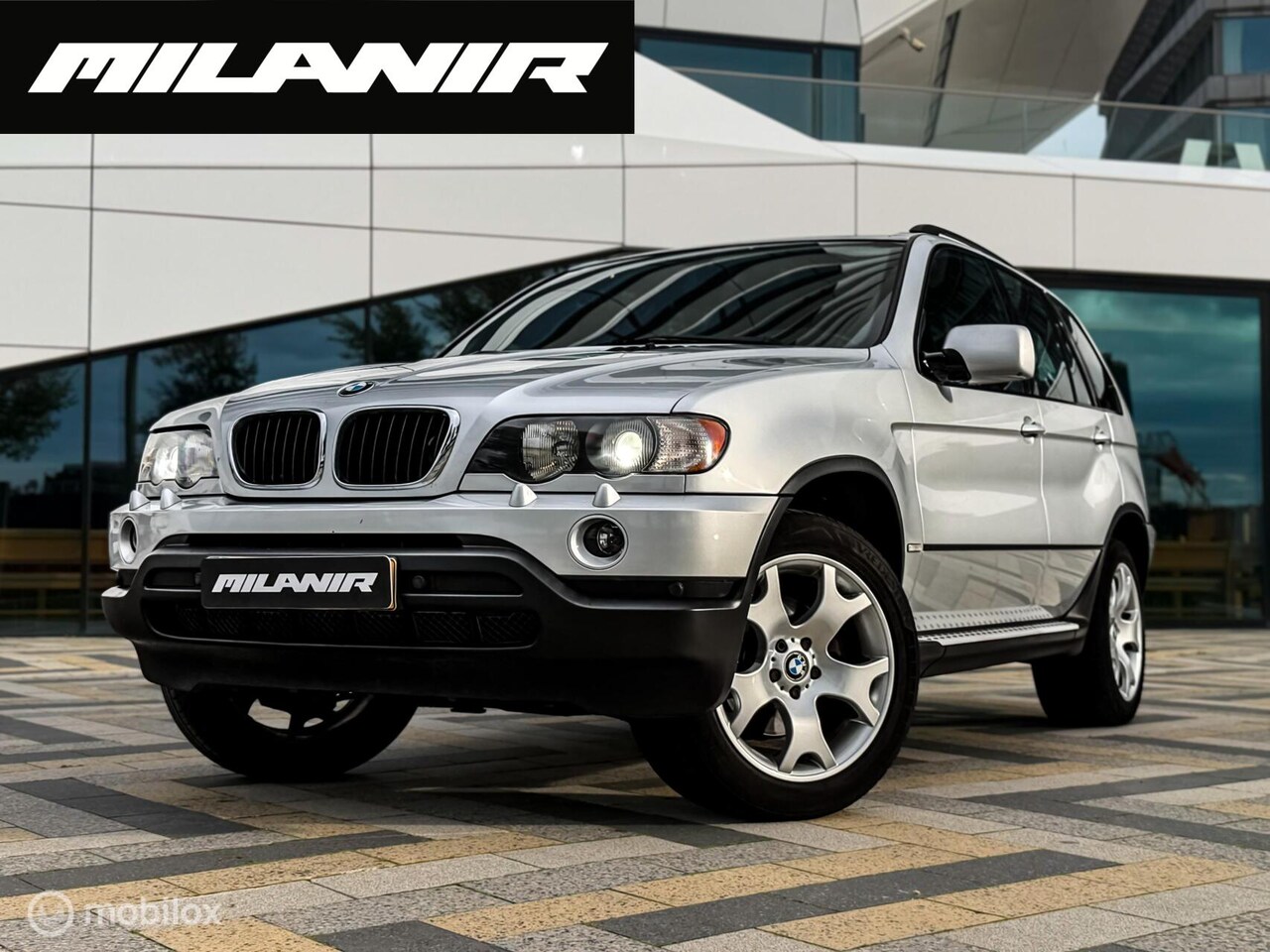 BMW X5 - 3.0i Executive |Pano|Memory|Leder|Trekhaak|Carplay - AutoWereld.nl