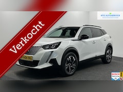 Peugeot e-2008 - EV Allure Pack 50 kWh 93%SOH 3 FASE CAMERA ECC CRUISE CARPLAY NAVI LM