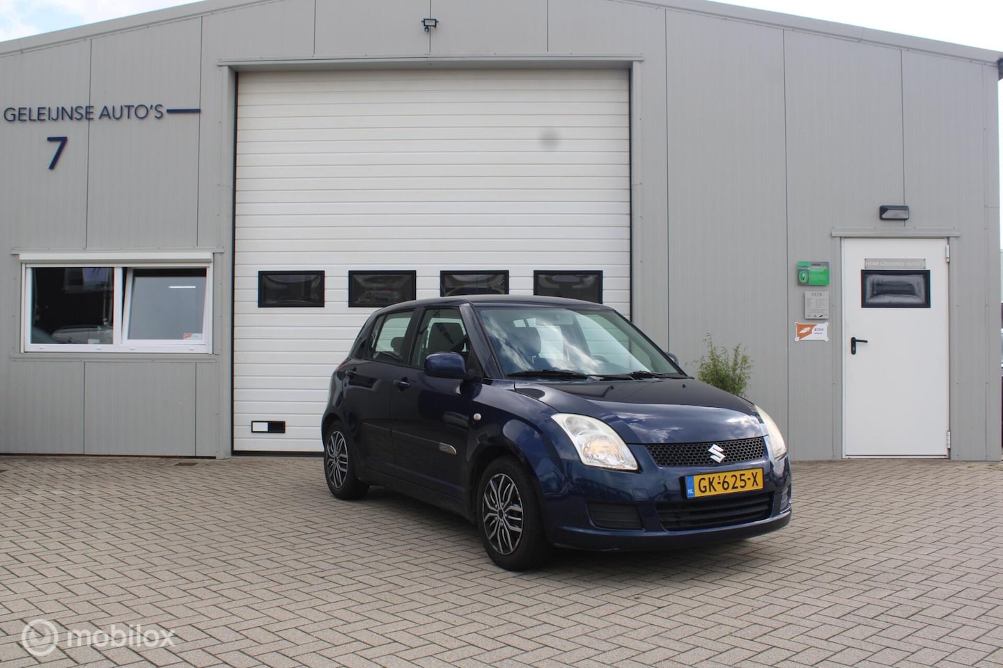 Suzuki Swift - 1.3 Base APK/versnellingsbak geluid/Airco - AutoWereld.nl