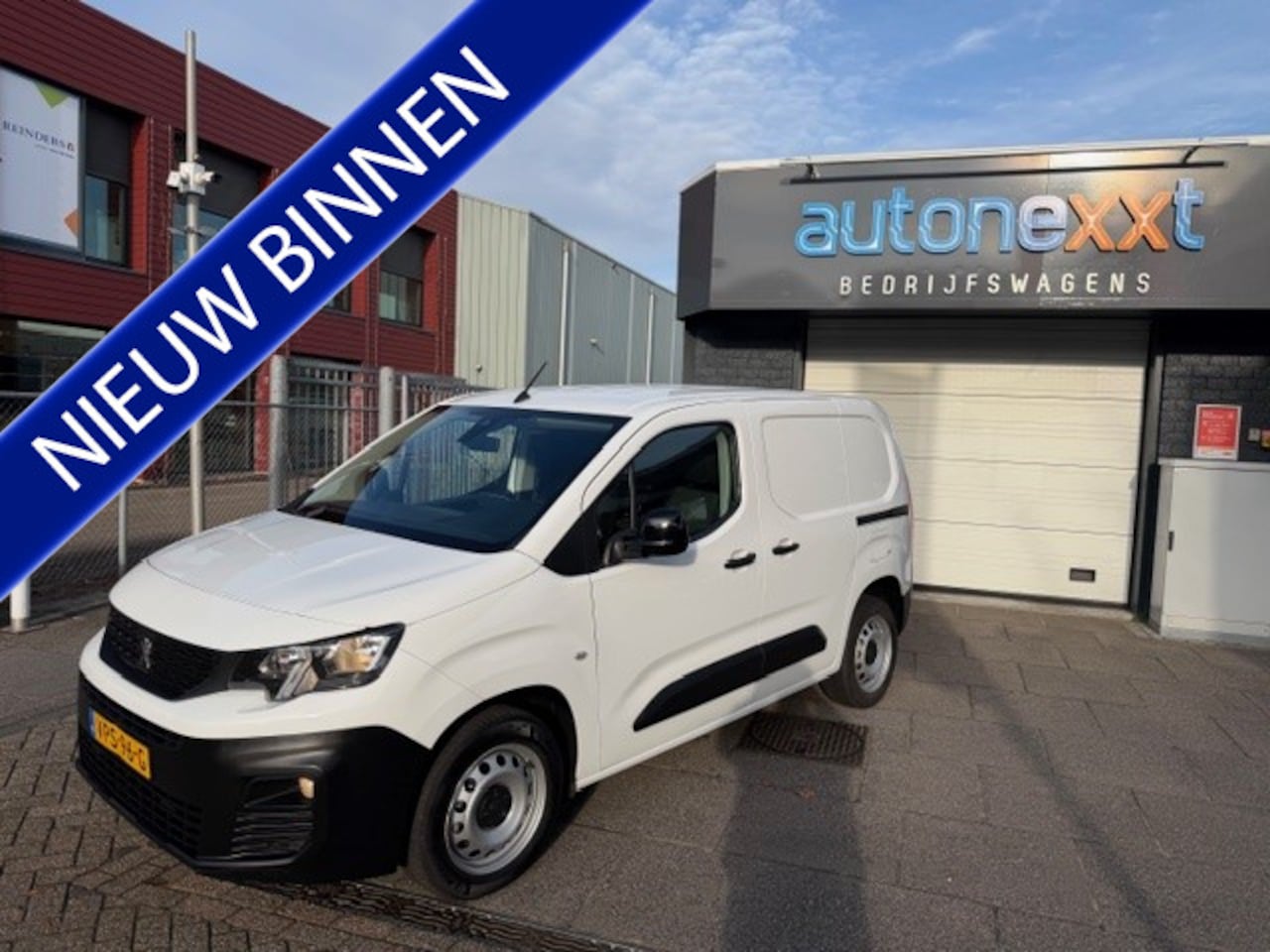 Peugeot Partner - 1.5 BlueHDI Premium AIRCO I APPLE CARPLAY I 2 SCHUIFDEUREN I AUOMAAT I 1e EIGENAAR I VOLLE - AutoWereld.nl