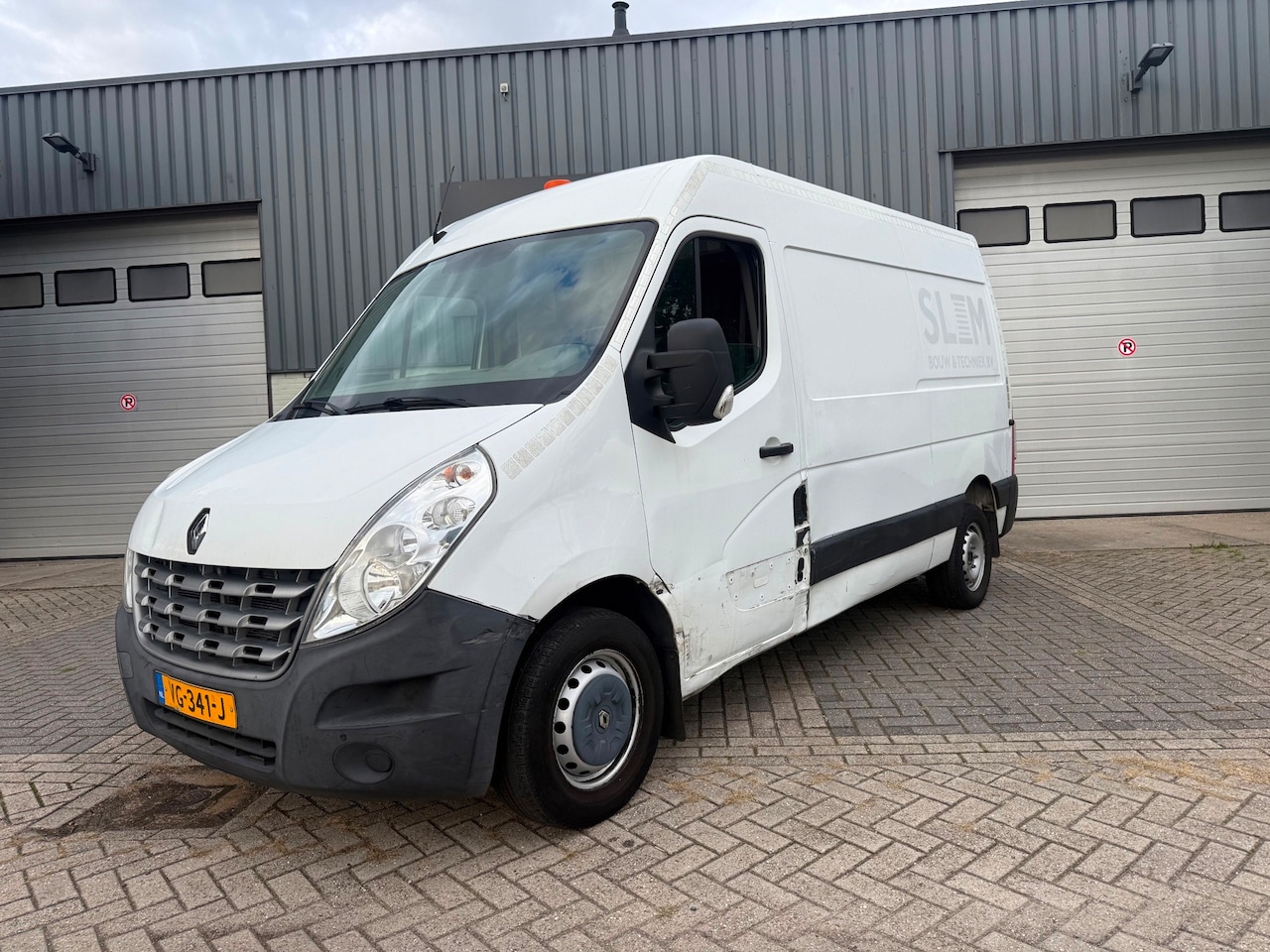 Renault Master - T35 2.3 dCi L2H2 DC T35 2.3 dCi L2H2 DC - AutoWereld.nl
