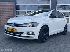 Volkswagen Polo - 1.0 TSI Comfortline Business|Navigatie|Carplay