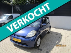 Daihatsu Sirion 2 - 1.3-16V Comfort +Airco +Nieuwe Apk