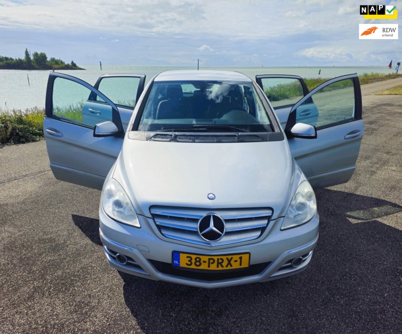 Mercedes-Benz B-klasse - 160 BlueEFFICIENCY Business Class 160 BlueEFFICIENCY Business Class - AutoWereld.nl