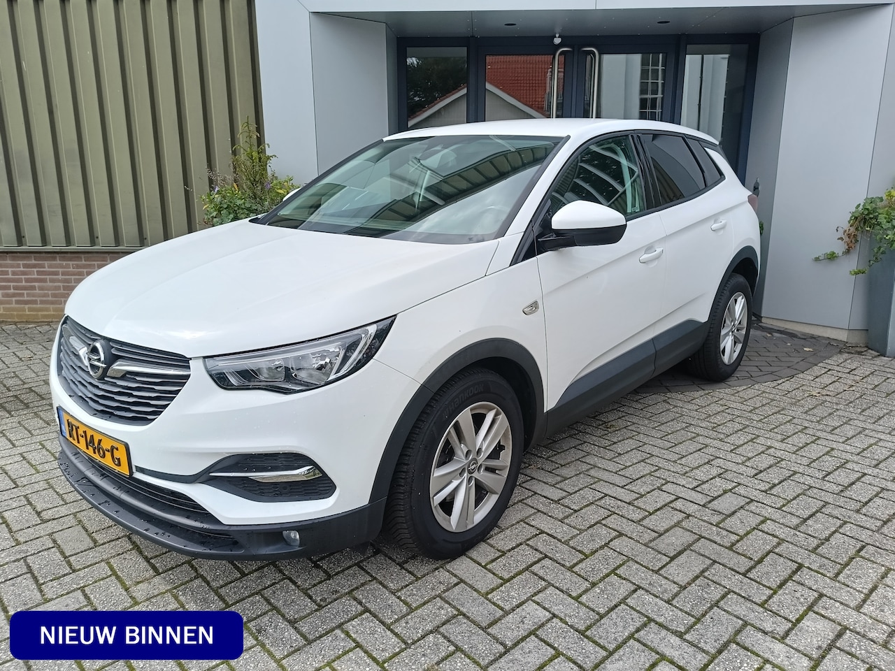 Opel Grandland X - 1.2 Turbo Online Edition | Airco | Cruise controle | Centrale deurvergrendeling | NAP | - AutoWereld.nl