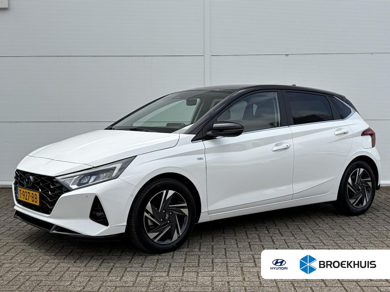 Hyundai i20 - 1.0 T-GDI Premium / Trekhaak ( 1110 kg ) / Achteruitrijcamera / Parkeersensoren v/a / voor - AutoWereld.nl