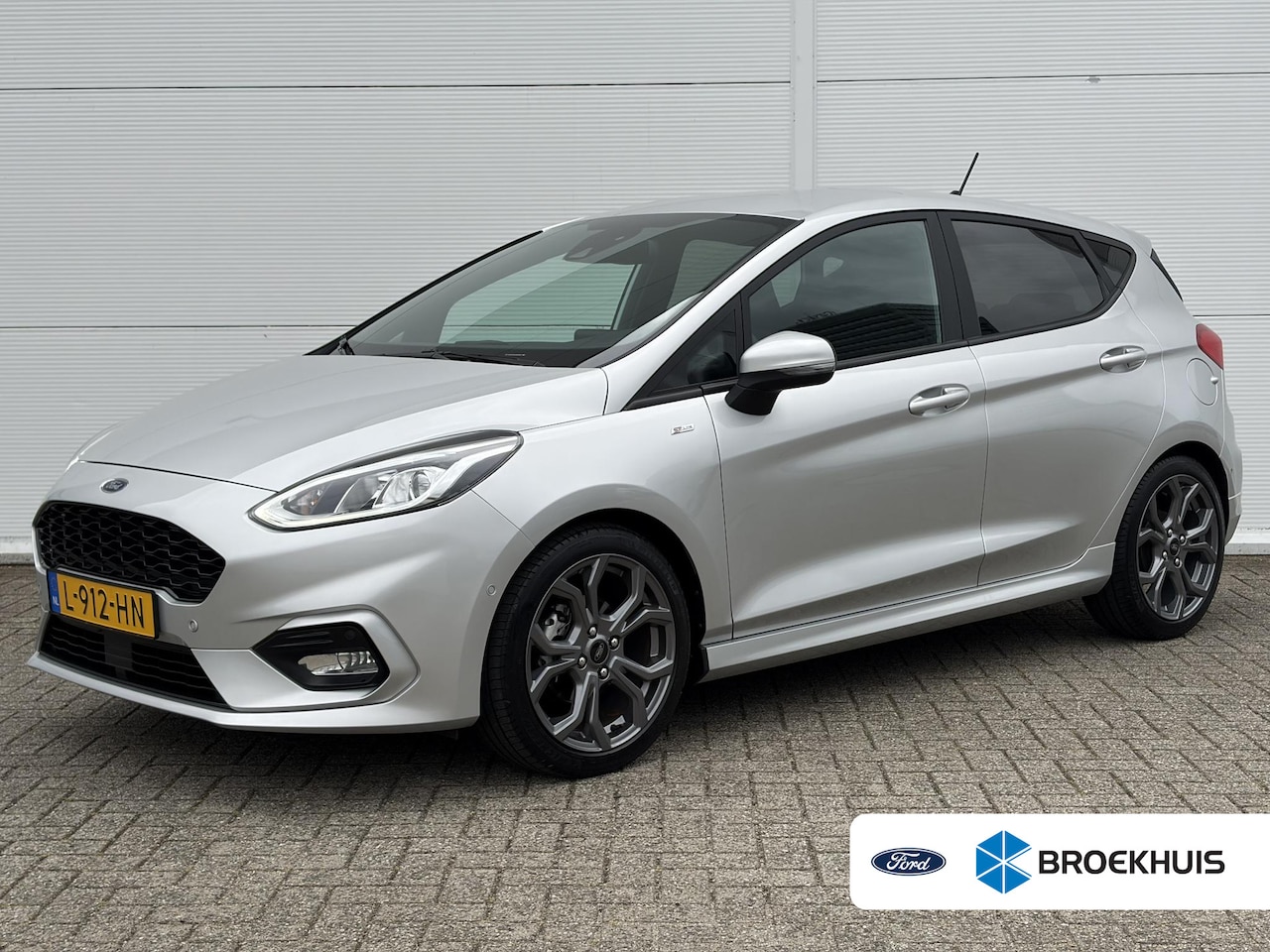 Ford Fiesta - 1.0 EcoBoost ST-Line X / Trekhaak (  1000 kg ) / Apple Carplay/Android Auto / Stoel en stu - AutoWereld.nl