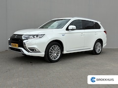 Mitsubishi Outlander - 2.4 PHEV S-Edition / Elektrische achterklep / Trekgewicht 1500 kg / Rondomzicht camera / c