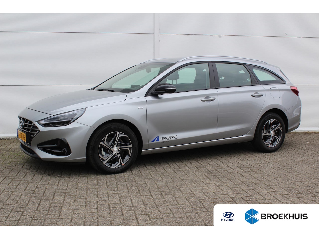 Hyundai i30 Wagon - 1.0 T-GDi MHEV Comfort Smart / Navigatie + Apple Carplay/Android Auto / Climate Control / - AutoWereld.nl