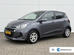 Hyundai i10 - 1.0 Premium / Trekhaak / Stoel en stuurverwarming / Apple Carplay/Android Auto /