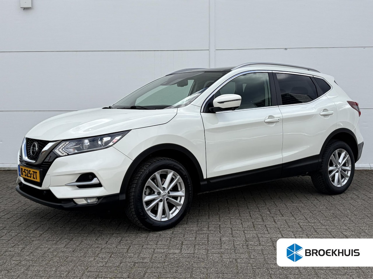Nissan Qashqai - 1.3 DIG-T Design Edition / Trekhaak ( 1300 kg ) / Apple Carplay/Android Auto / Airco (auto - AutoWereld.nl