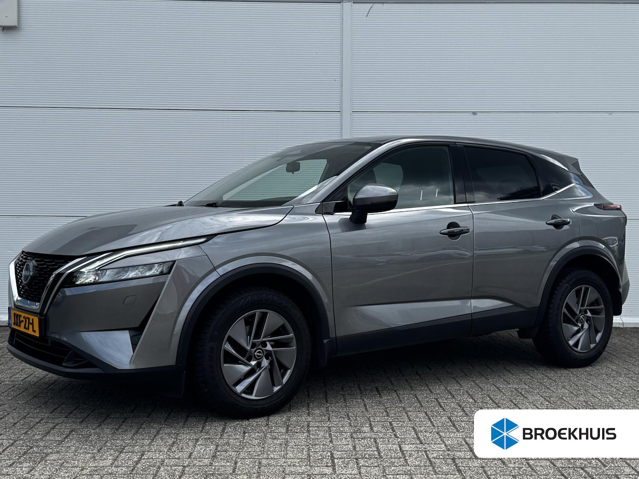 Nissan Qashqai - 1.3 MHEV Xtronic Acenta / Airco (automatisch) / Apple Carplay/Android Auto / Verwarmde voo - AutoWereld.nl