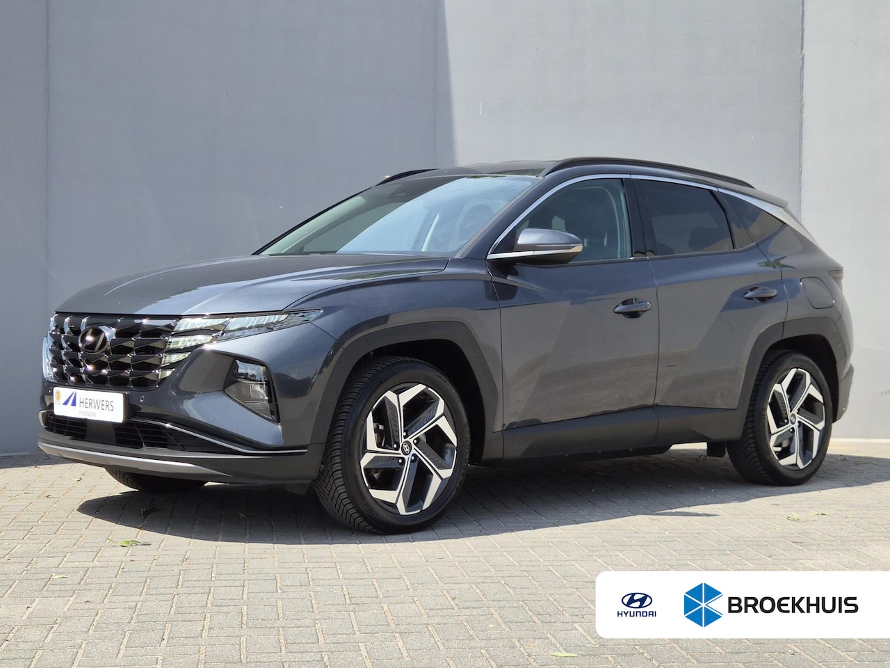 Hyundai Tucson - 1.6 T-GDI PHEV Comfort Smart 4WD / Dealer onderhouden / Fabrieksgarantie tot 05-2027 / All - AutoWereld.nl