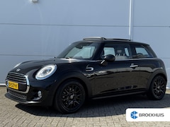 MINI 3-Deurs - 1.5 Cooper Pepper Serious Business / Stoelverwarming voor / Navigatie / Parkeersensoren ac