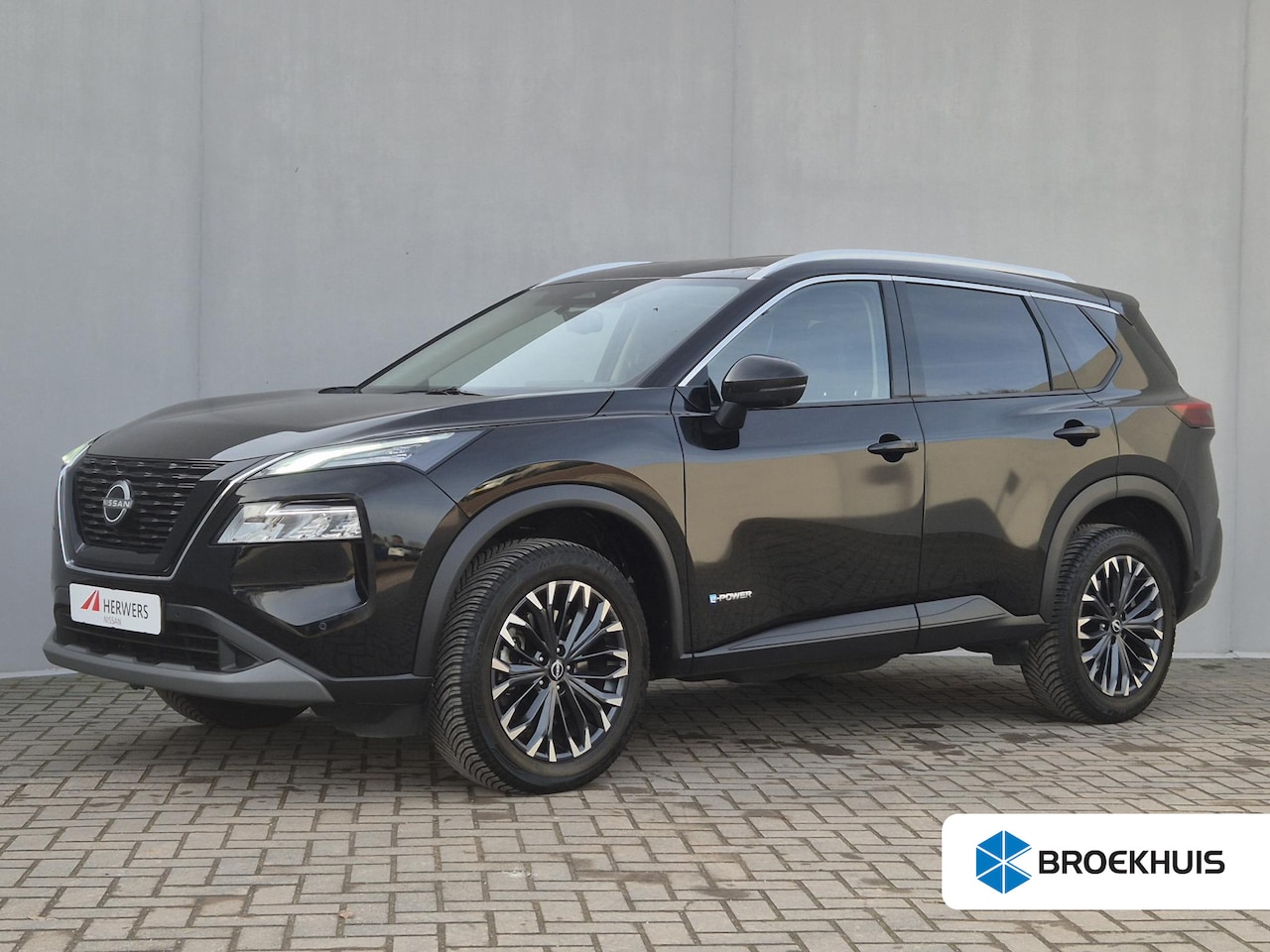 Nissan X-Trail - 1.5 e-Power Tekna / Fabrieksgarantie tot 05-2028 / Dealer onderhouden / All Season banden - AutoWereld.nl