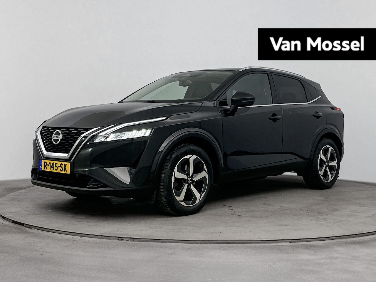 Nissan Qashqai - 1.3 MHEV Xtronic Business Premium | Trekhaak | Panorama-dak | Automatische achterklep - AutoWereld.nl