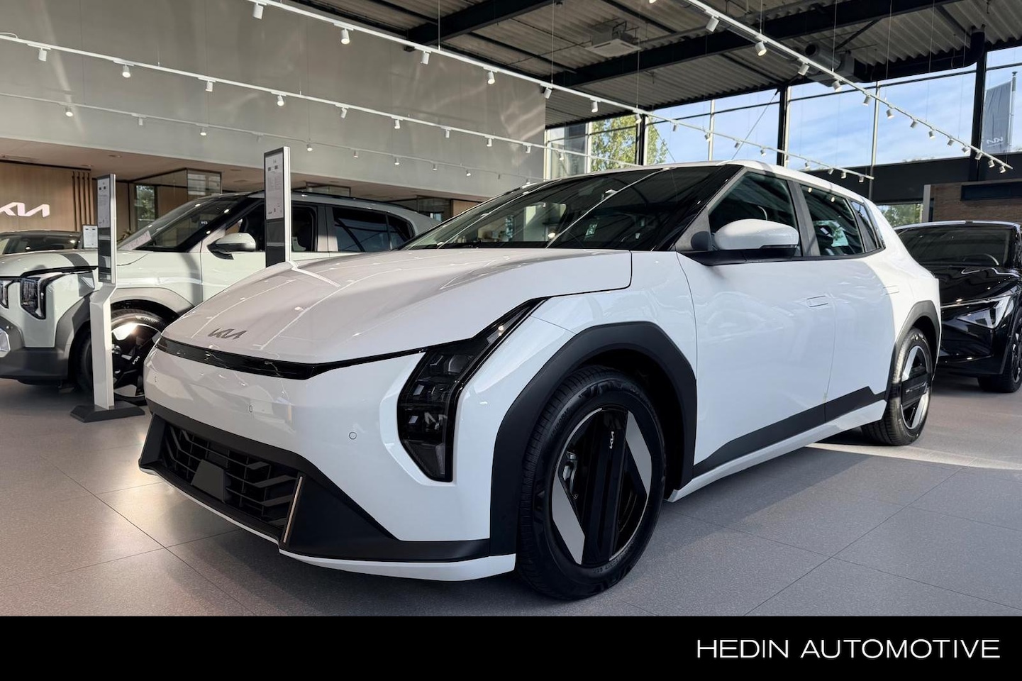 Kia EV4 - Air 58.3 kWh Direct Leverbaar | Apple CarPlay & Android Auto | Adaptieve Cruise Control | - AutoWereld.nl