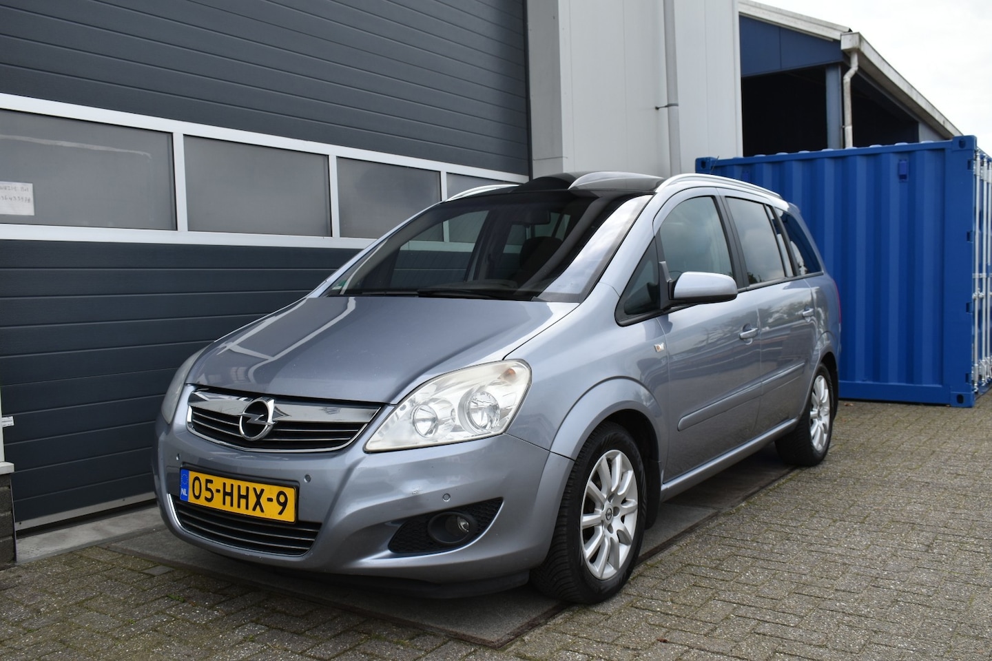 Opel Zafira - 2.2 Temptation Automaat - AutoWereld.nl