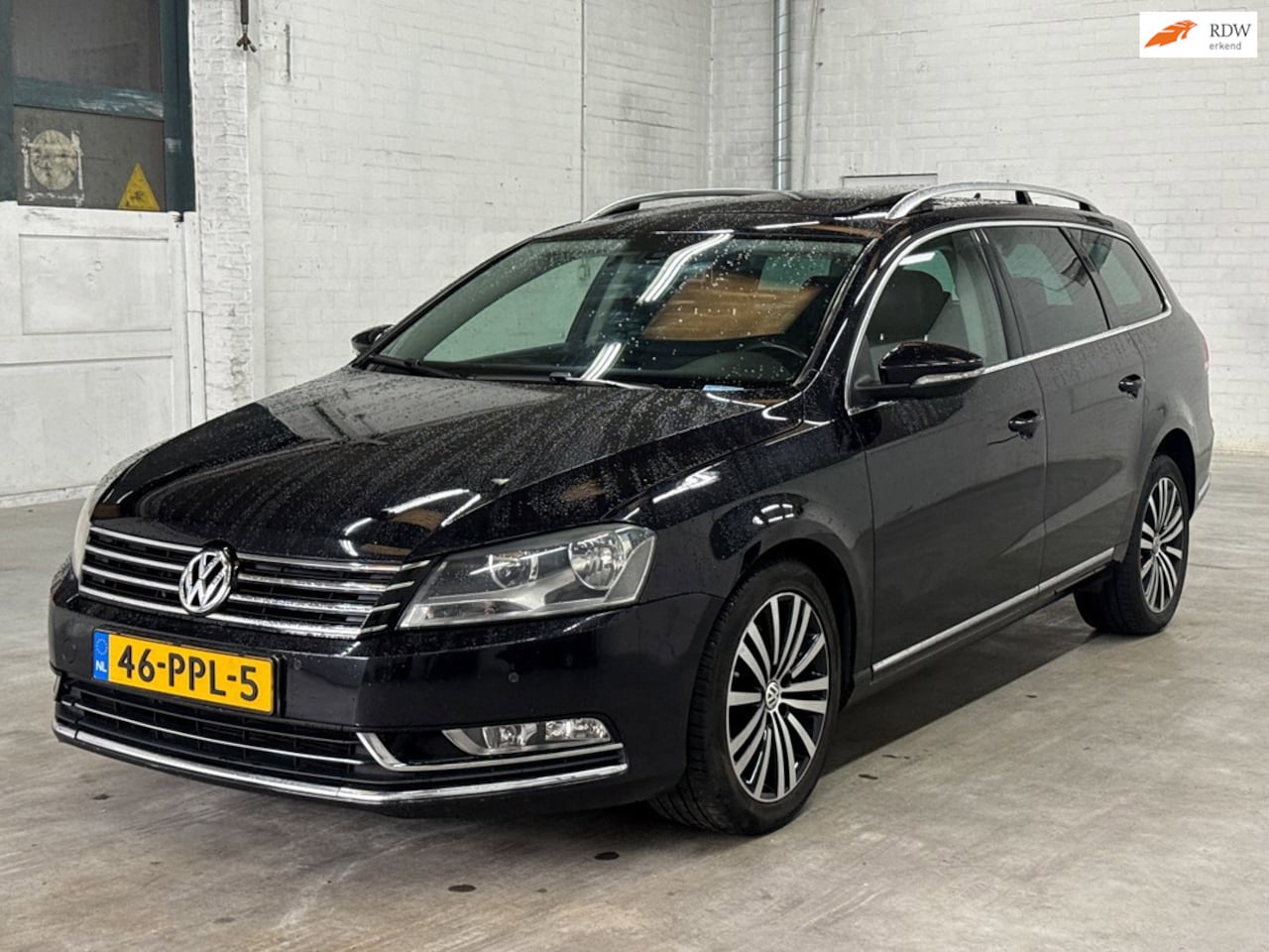 Volkswagen Passat Variant - 1.4 TSI Highline BlueMotion | Navigatie | Panoramadak | Trekhaak - AutoWereld.nl