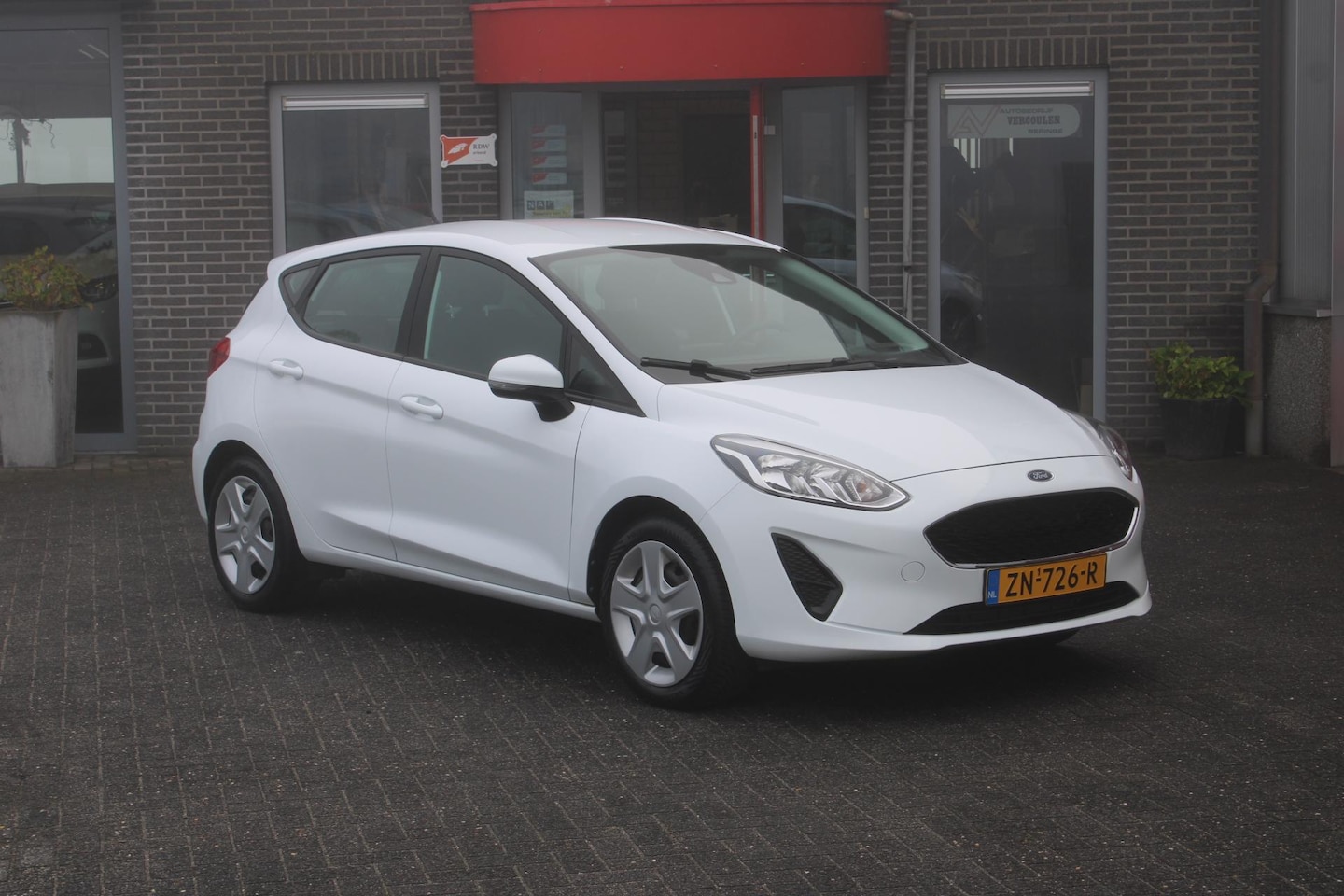 Ford Fiesta - 1.1 Trend AppleAndroid/Navi/Pdc Incl Garantie!! - AutoWereld.nl