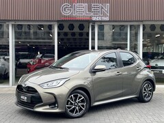 Toyota Yaris - 1.5 Hybrid First Edition | Eerste eigenaar, Lichtmetalen velgen, Keyless, Startknop, Apple