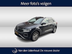 Volkswagen T-Roc - 1.0 TSI Life Business / Navigatie / Stoelverwarming / Camera