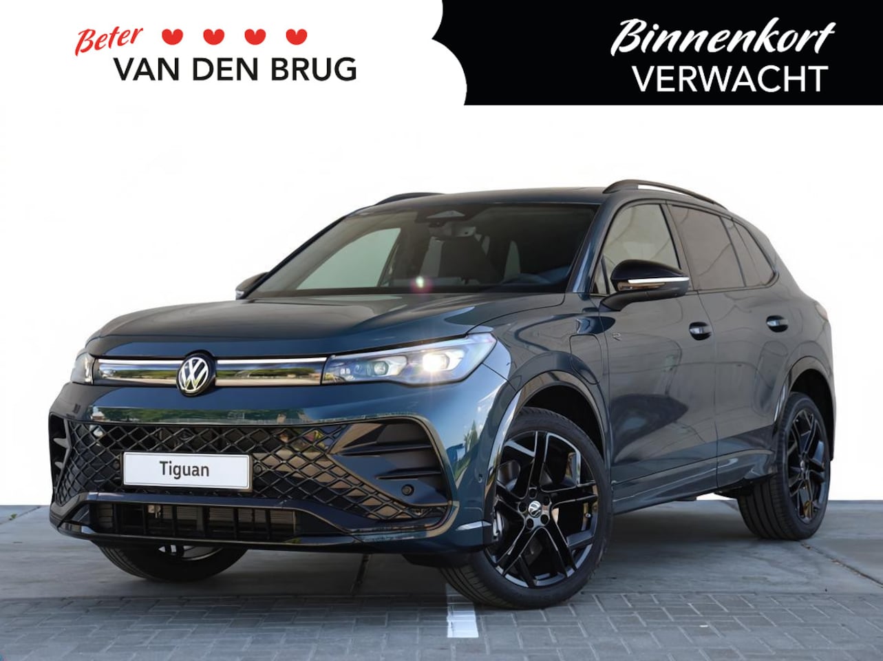 Volkswagen Tiguan - R-Line 1.5 eHybrid 200 kW / 272 PK SUV 6 versn. DS | Trekhaak | Panoramadak | Black Style - AutoWereld.nl