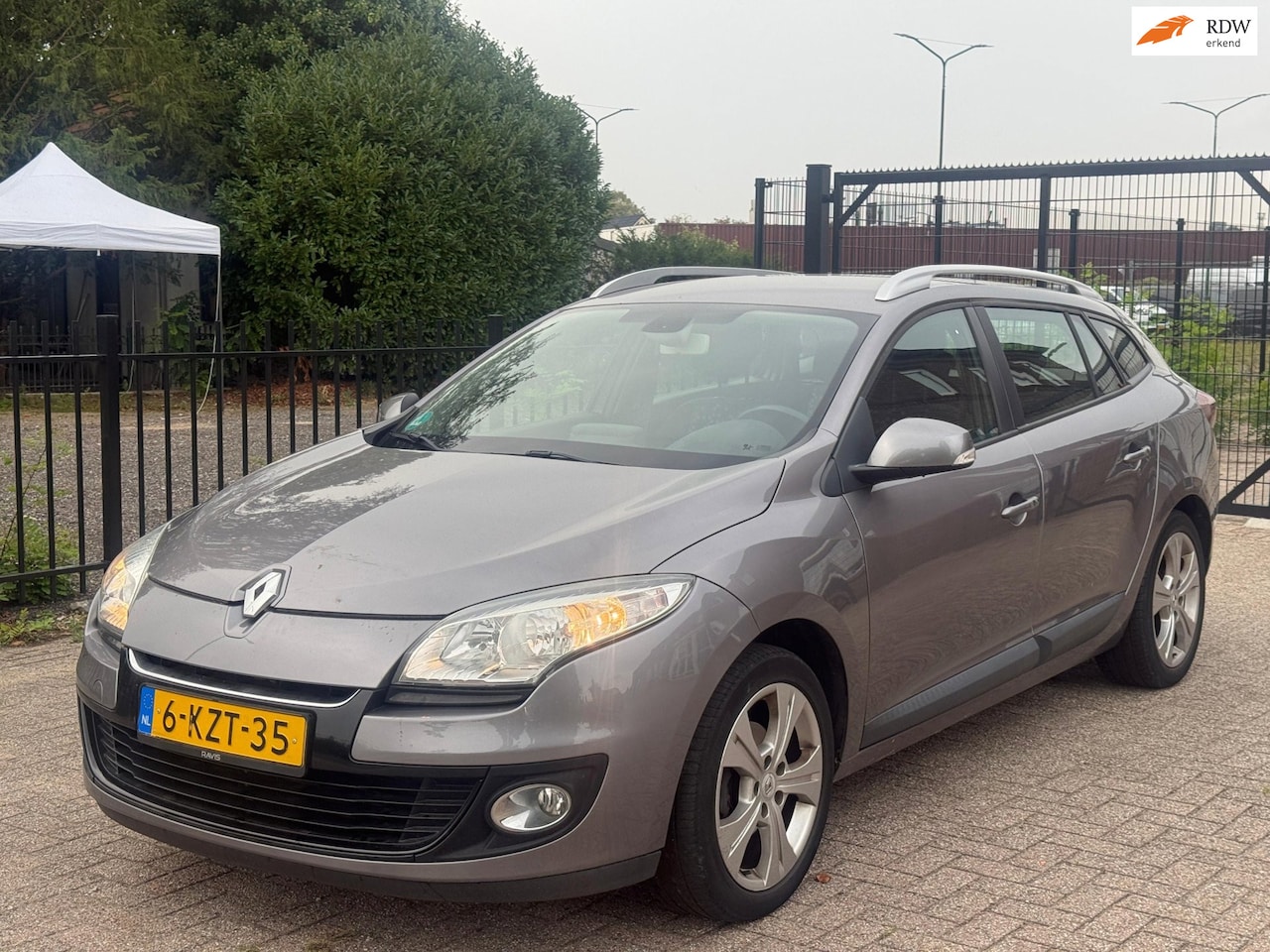 Renault Mégane Estate - 1.2 TCe Expression Lees Tekst - AutoWereld.nl