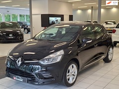 Renault Clio - 90pk Trekhaak afn./Cruise/Bluetooth/Navi/Clima/Stoelverwarming