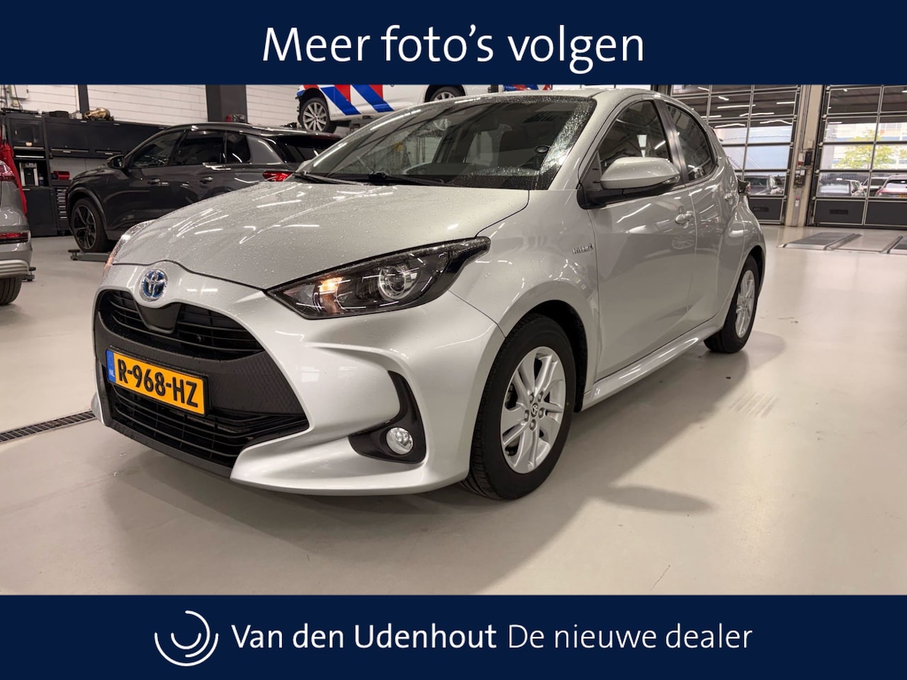 Toyota Yaris - 1.5 Hybrid Active / Climate Control / Apple Carplay / Camera - AutoWereld.nl