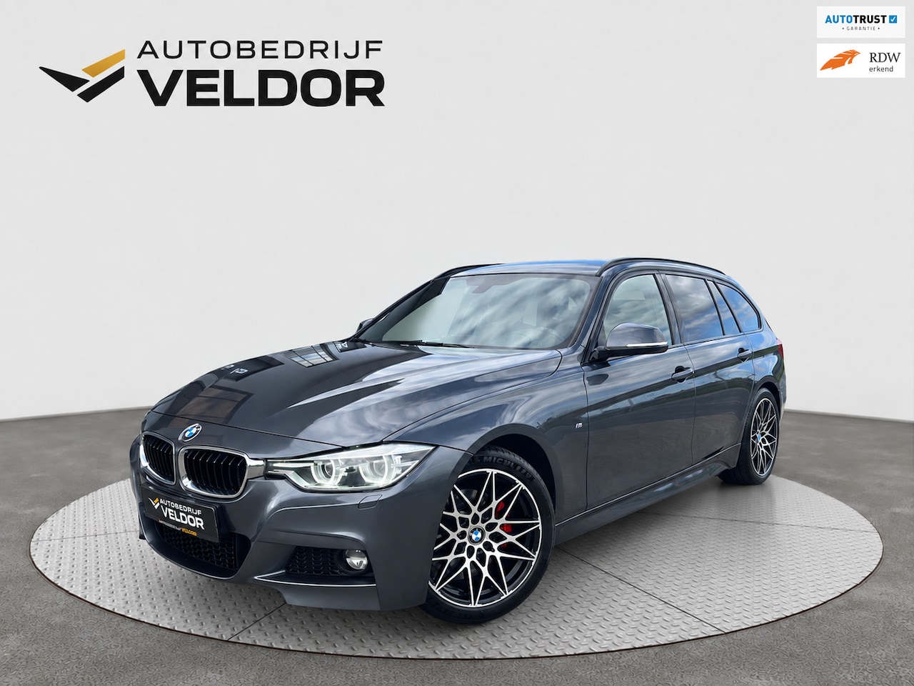 BMW 3-serie Touring - 320i M Sport Edition 2019 - AutoWereld.nl