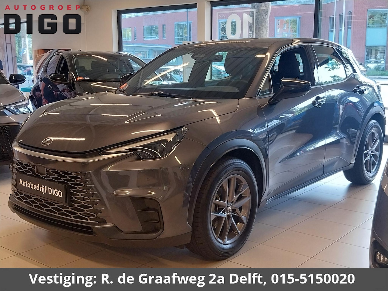 Lexus LBX - 1.5 Business Line 2WD | Dodehoek detectie | Stuur- & Stoelverwarming | Navigatie | Parkeer - AutoWereld.nl