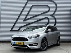 Ford Focus Wagon - 1.5 ST-Line 1e Eigenaar|Carplay|Cruise|Trekhaak|Stoel+stuurverw|PDC V+A|Elek ramen|APK tot