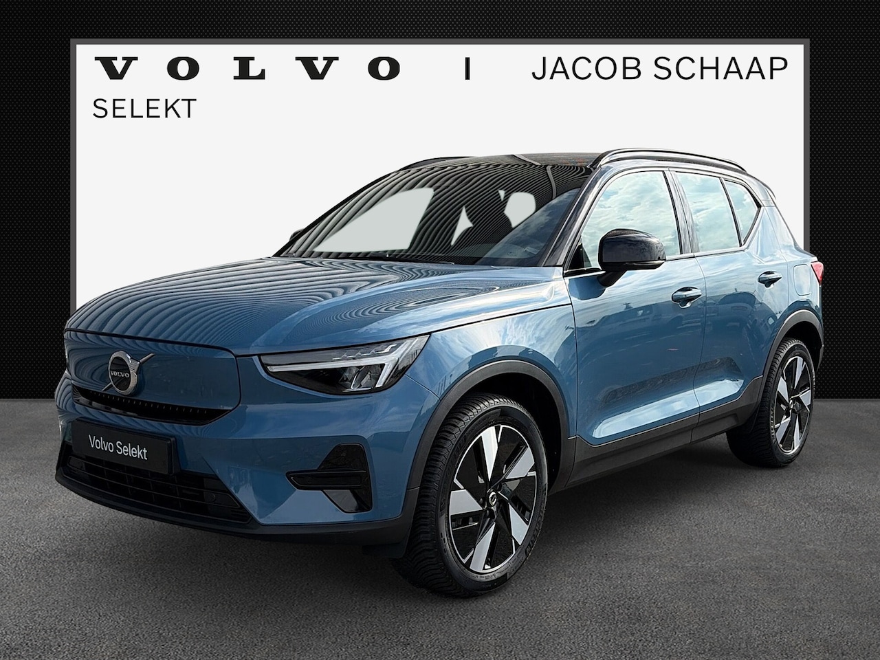 Volvo XC40 - Extended Range Plus 82 kWh / Fjord Blue / Trekhaak / Achteruitrijcamera / Stoel- en stuurv - AutoWereld.nl