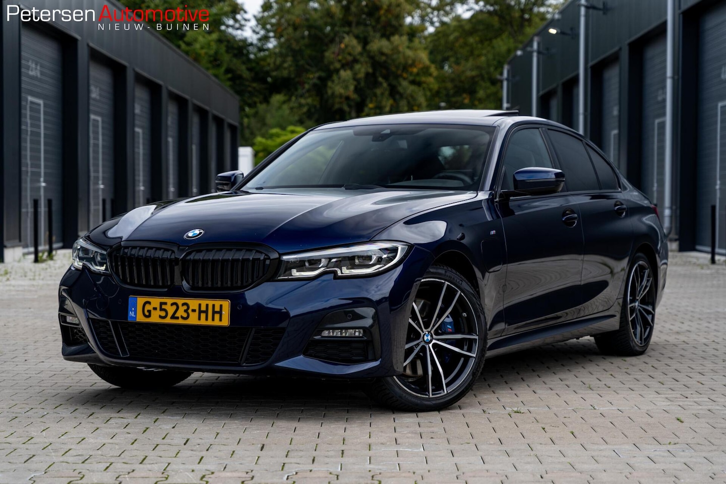 BMW 3-serie - 330e M-Sport *Pano* H&K* Leder* Vol* Incl BTW* - AutoWereld.nl