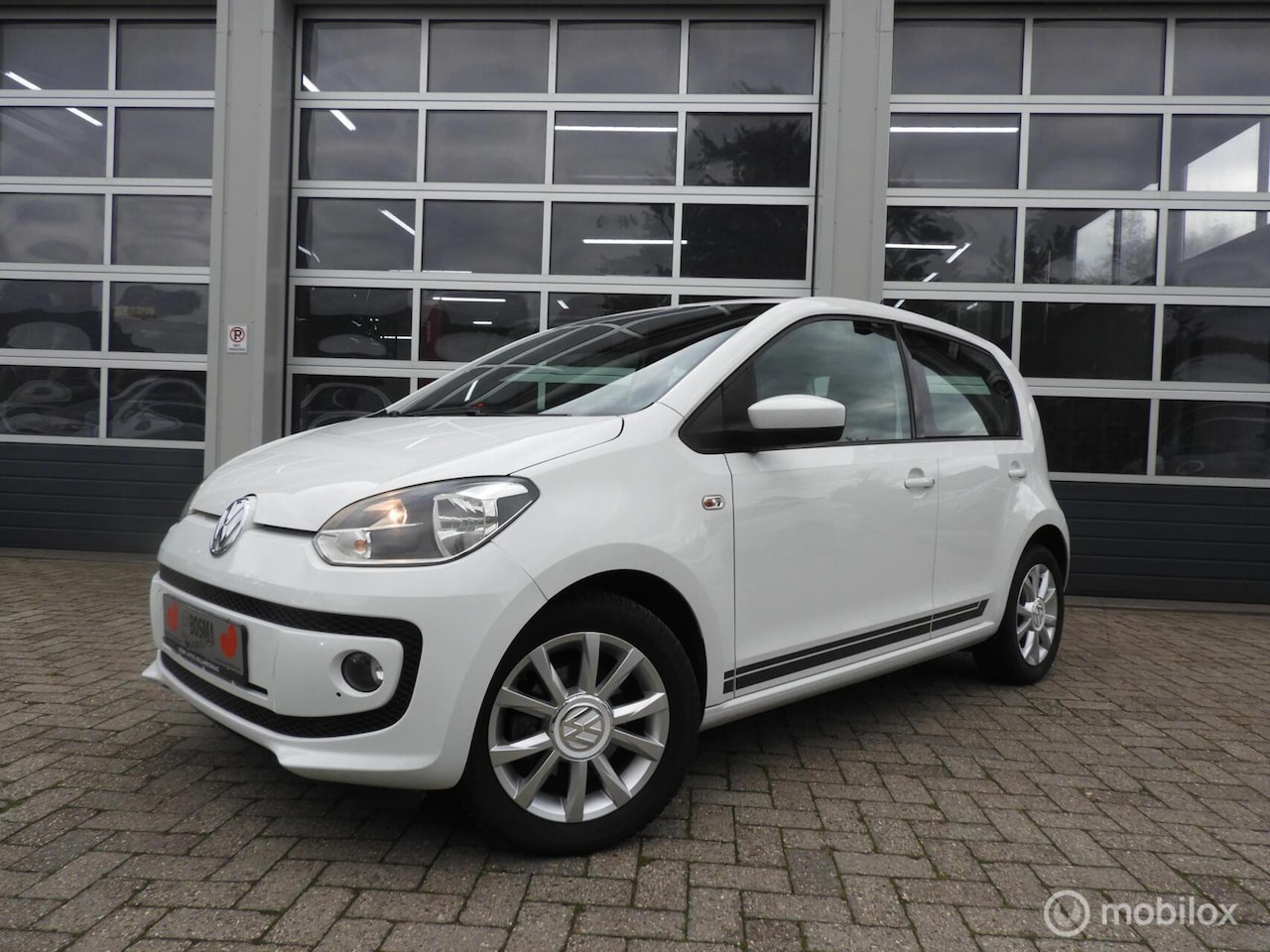 Volkswagen Up! - 1.0 CLUB , Stoelverw - AutoWereld.nl