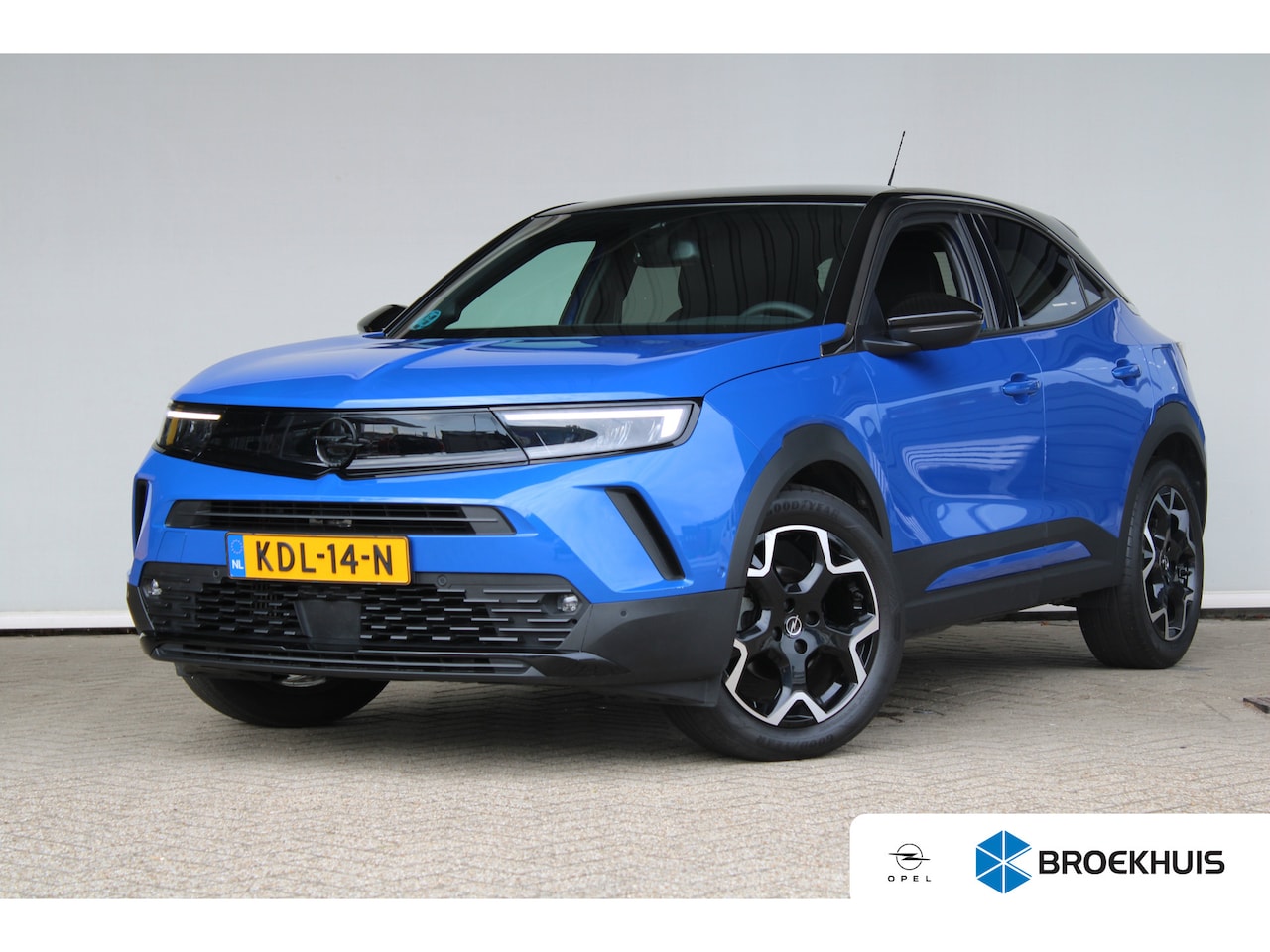 Opel Mokka - 1.2 Turbo Ultimate | Camera | Alcantara | Adaptive cruise control | Dodehoek detectie | - AutoWereld.nl